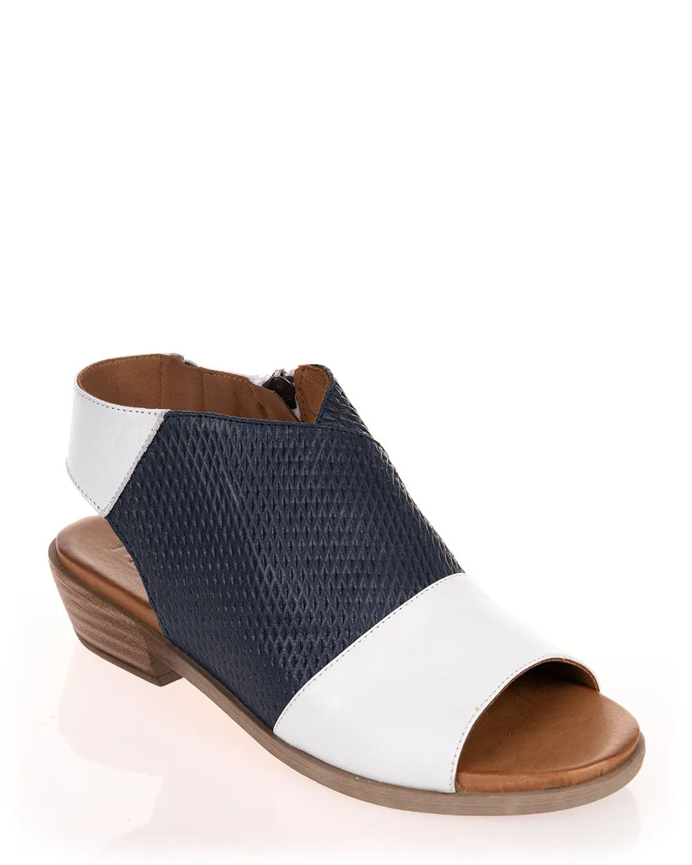 Mago Harper White/Navy/White Leather Sandal